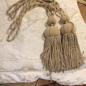 Two-Tone Rope Tie-backs
