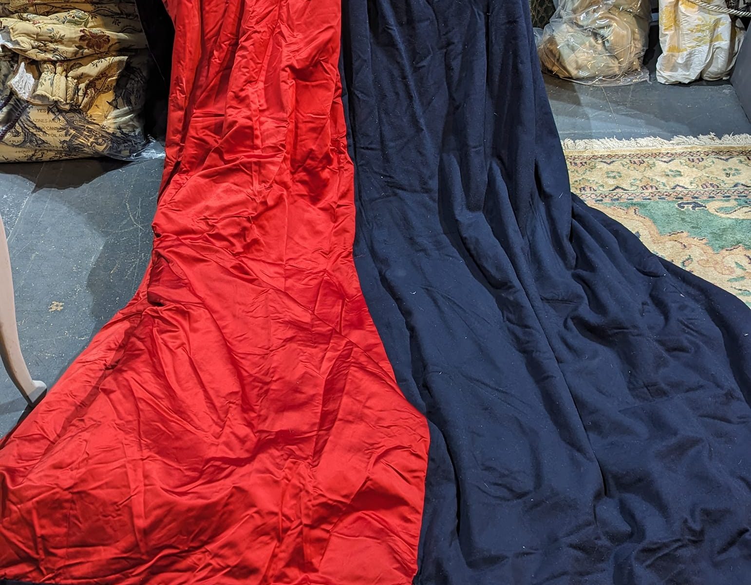Large Navy Wool Single Second-Hand Curtain with Red Sateen Panel and Pencil Pleats W259 D282