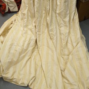 Extra Wide Second-Hand Curtains (more than 325 cms)