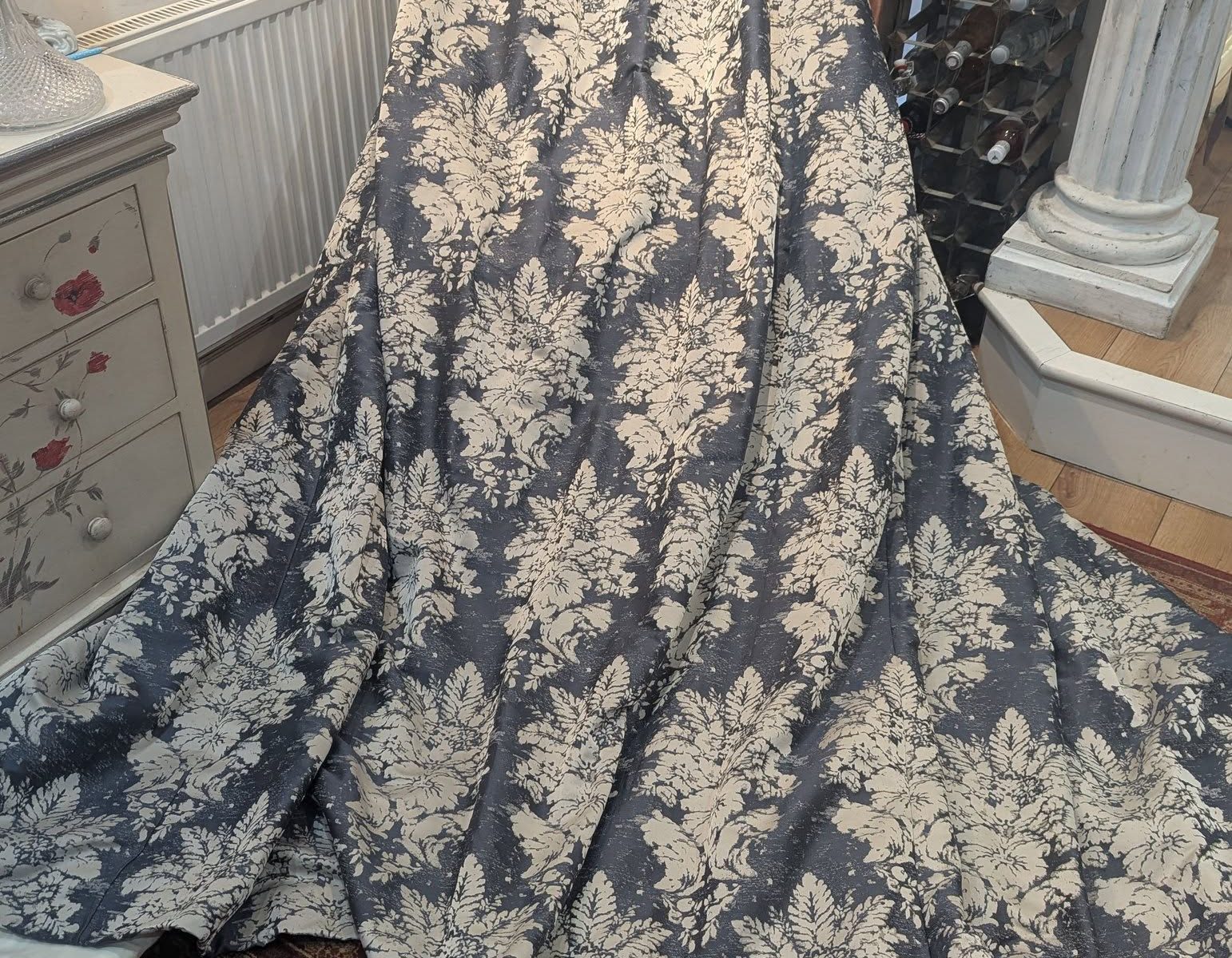 Lovely Extra Wide Blue/Grey Triple Pinch Pleat Second-Hand Curtains W372 D243