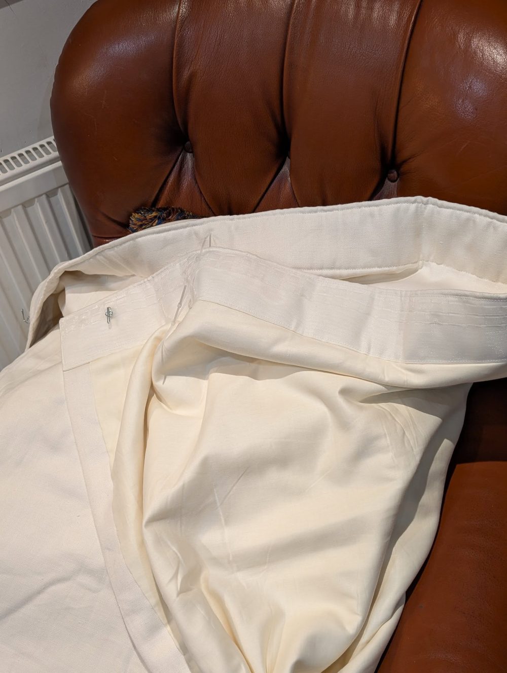 Fab Long Cream Rose Uniacke Linen Second-Hand Curtains with Interlining W193 D272 - 2 Pairs Available - Image 6