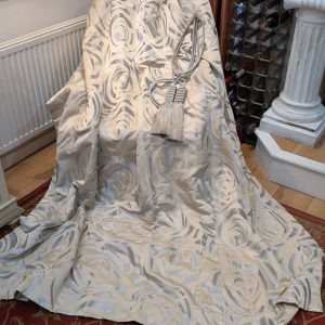 Cream & Silver Contemporary Pinch Pleat Second-hand Curtains W188 D236 - 6 Pairs Available