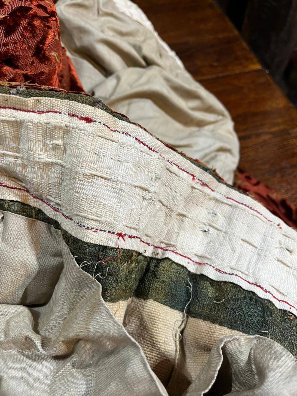 2 Pairs Superb Antique Burnt Orange Cut Velvet Second-Hand Curtains - W154 D257 - Image 8