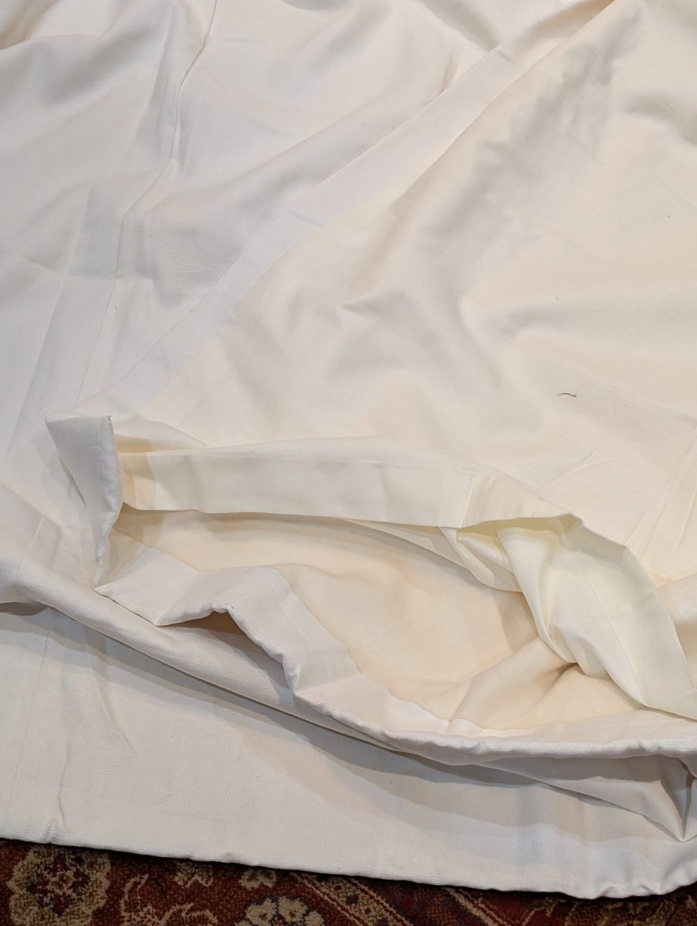 Fab Long Cream Rose Uniacke Linen Second-Hand Curtains with Interlining W193 D272 - 2 Pairs Available - Image 4