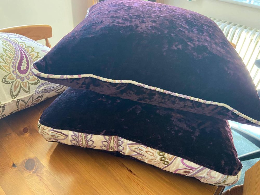 5 Beautiful Zoffany Fabric Cushions in 3 Variations - £45 per cushion - Image 2