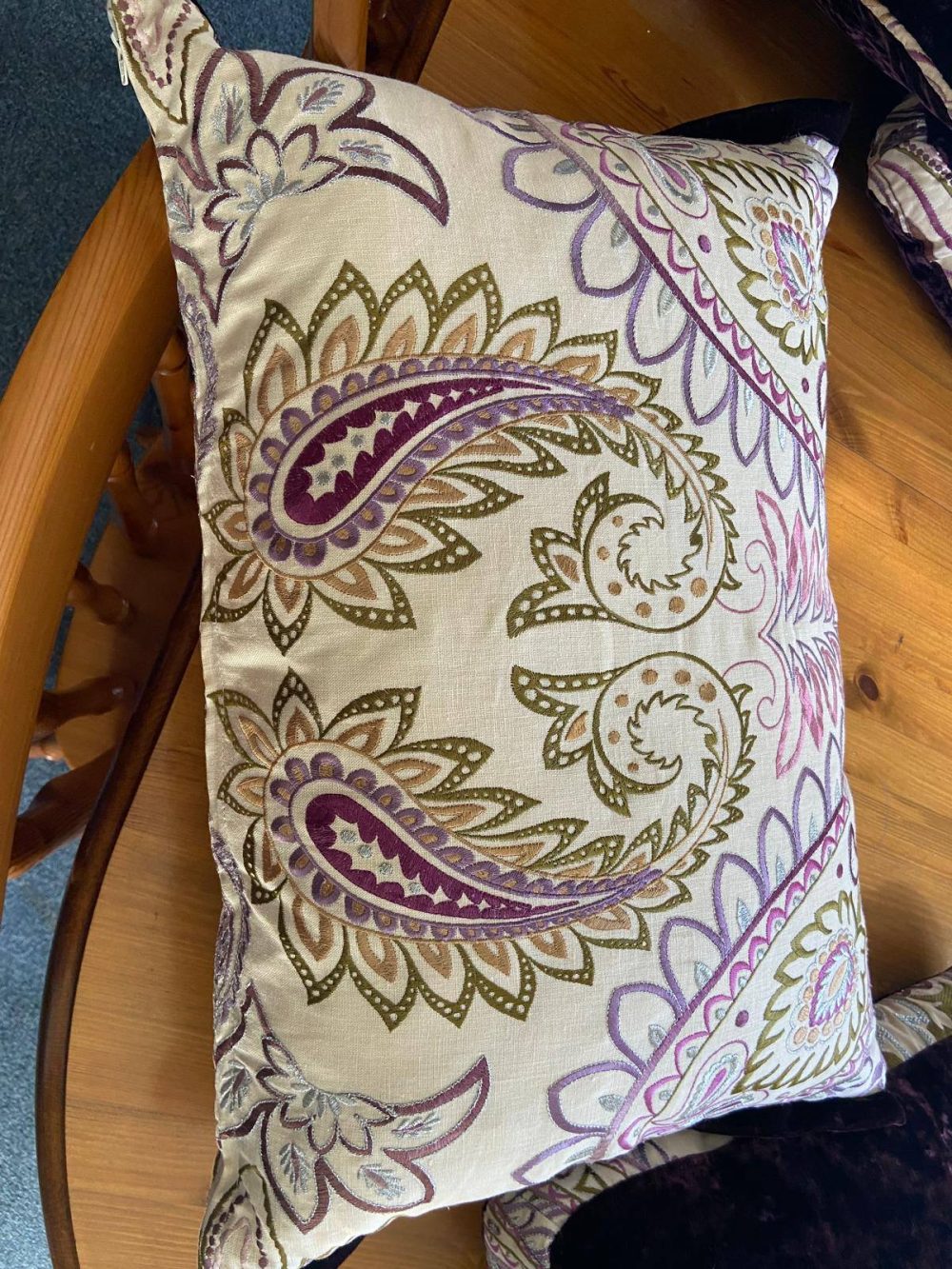 5 Beautiful Zoffany Fabric Cushions in 3 Variations - £45 per cushion - Image 3