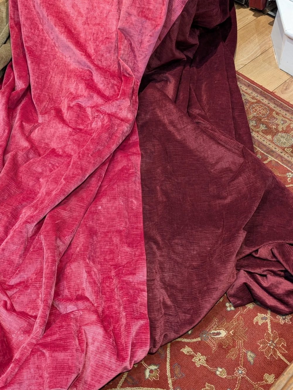 Fab Chenille Multi-Colour Pinch Pleat Second-hand Curtains W401 D277 - Image 11