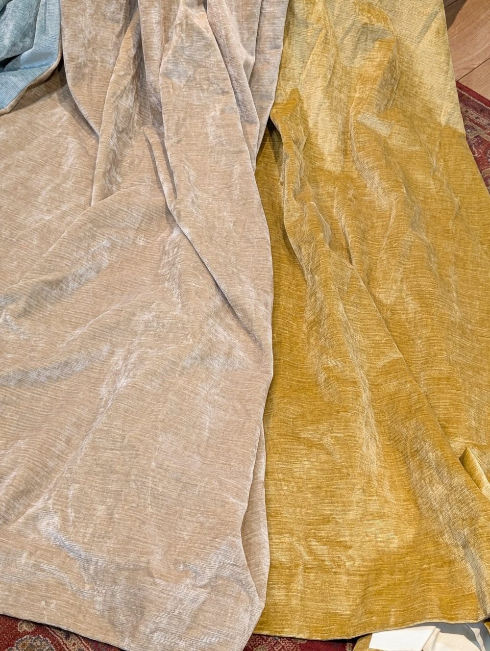 Fab Chenille Multi-Colour Pinch Pleat Second-hand Curtains W401 D277 - Image 2