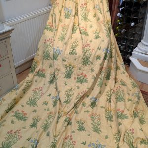 Great Value Vintage Yellow with Flowers Pinch Pleat Second-hand Curtains W270 D256