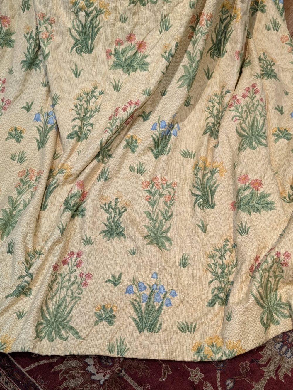 Great Value Vintage Yellow with Flowers Pinch Pleat Second-hand Curtains W270 D256 - Image 4