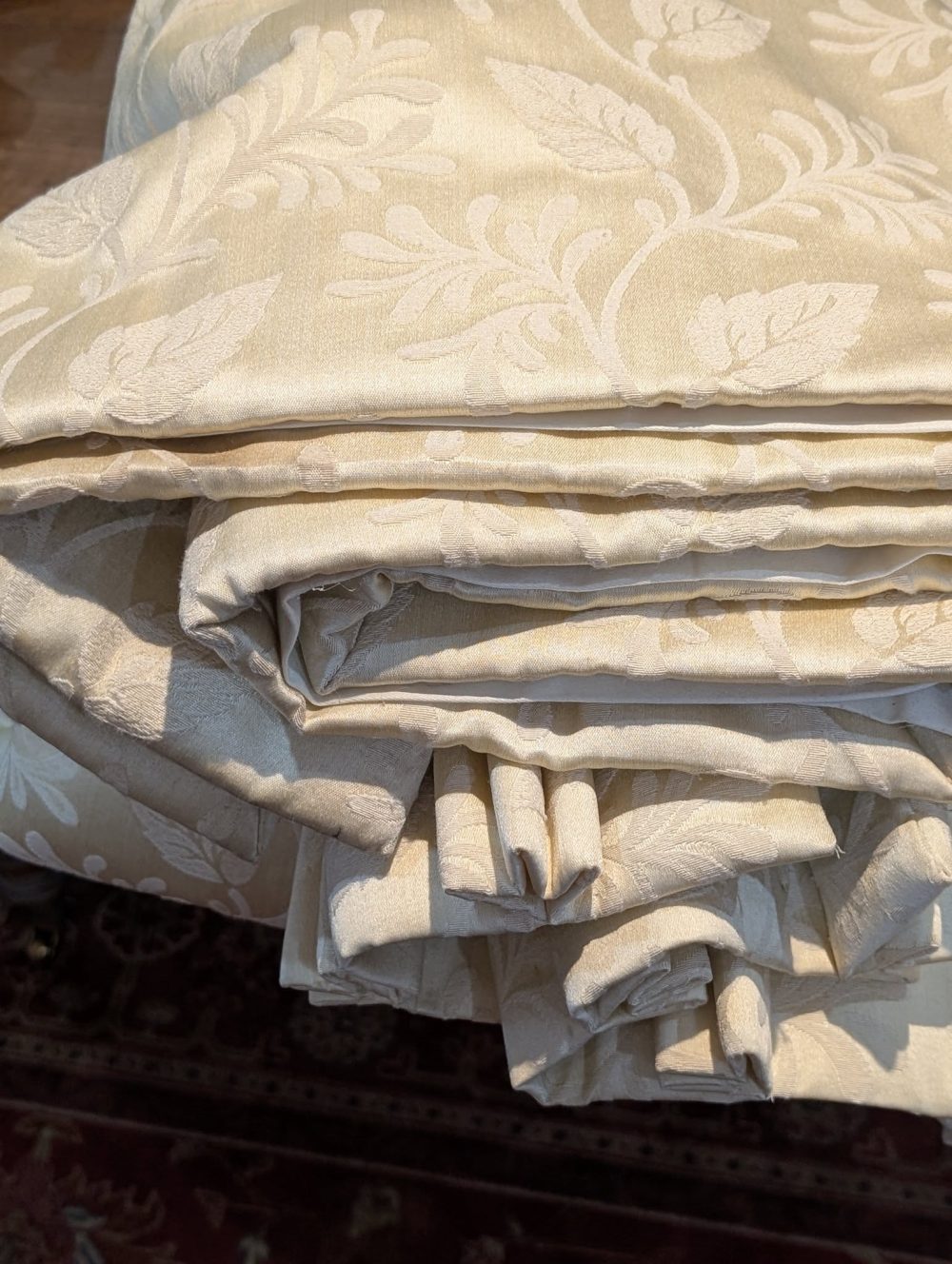 Light Gold Damask Style Pinch Pleat Second-Hand Curtains W220 D253 - Image 9