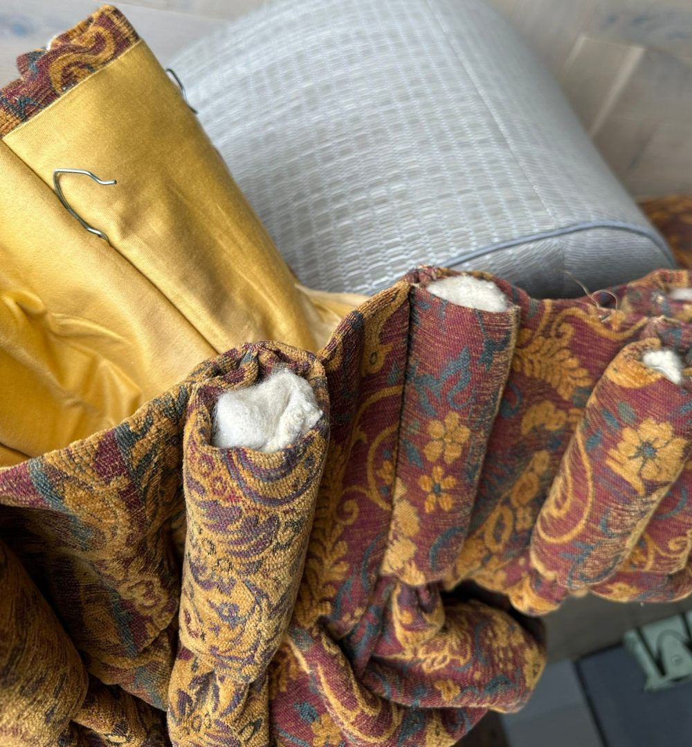 Stunning Wide Mulberry Goblet Pleat Second-Hand Curtains W406 D290 - Image 5