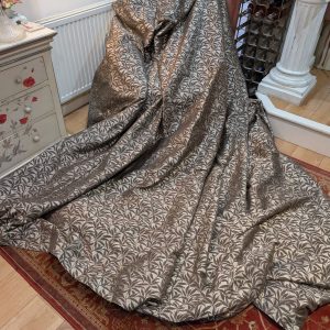 Wide Leaf Pattern Pencil Pleat Blackout Second-Hand Curtains - W391 D278