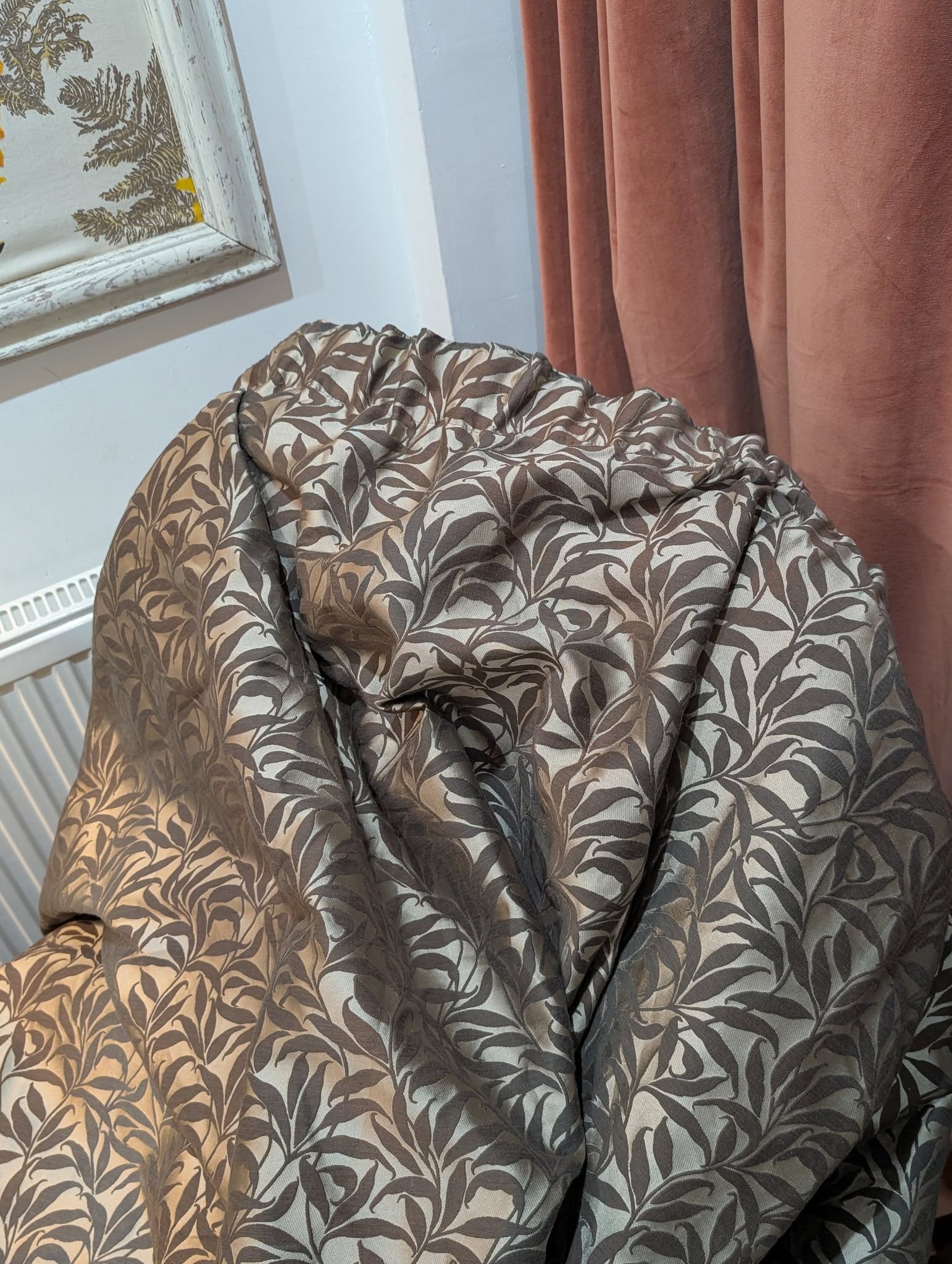 Wide Leaf Pattern Pencil Pleat Blackout Second-Hand Curtains - W391 D278 - Image 7