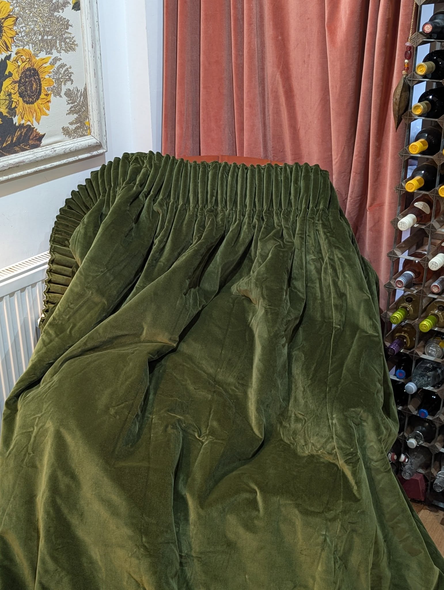 Fabulous Green Velvet Blackout Single Second-Hand Curtain W199 D282 - Image 4