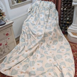 Very Wide Cream Palm Flower Pinch Pleat Second-Hand Curtains W330 D244