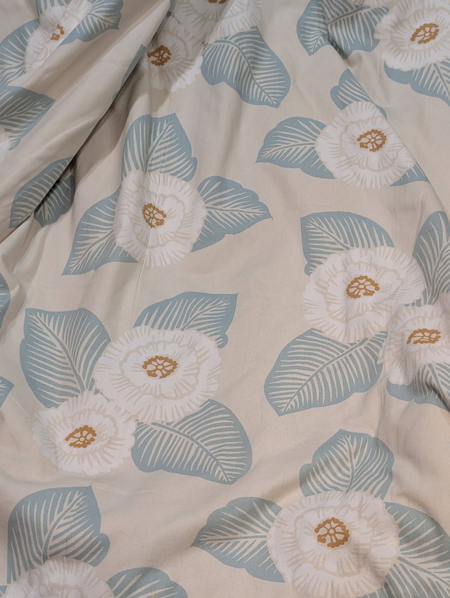 Very Wide Cream Palm Flower Pinch Pleat Second-Hand Curtains W330 D244 - Image 4