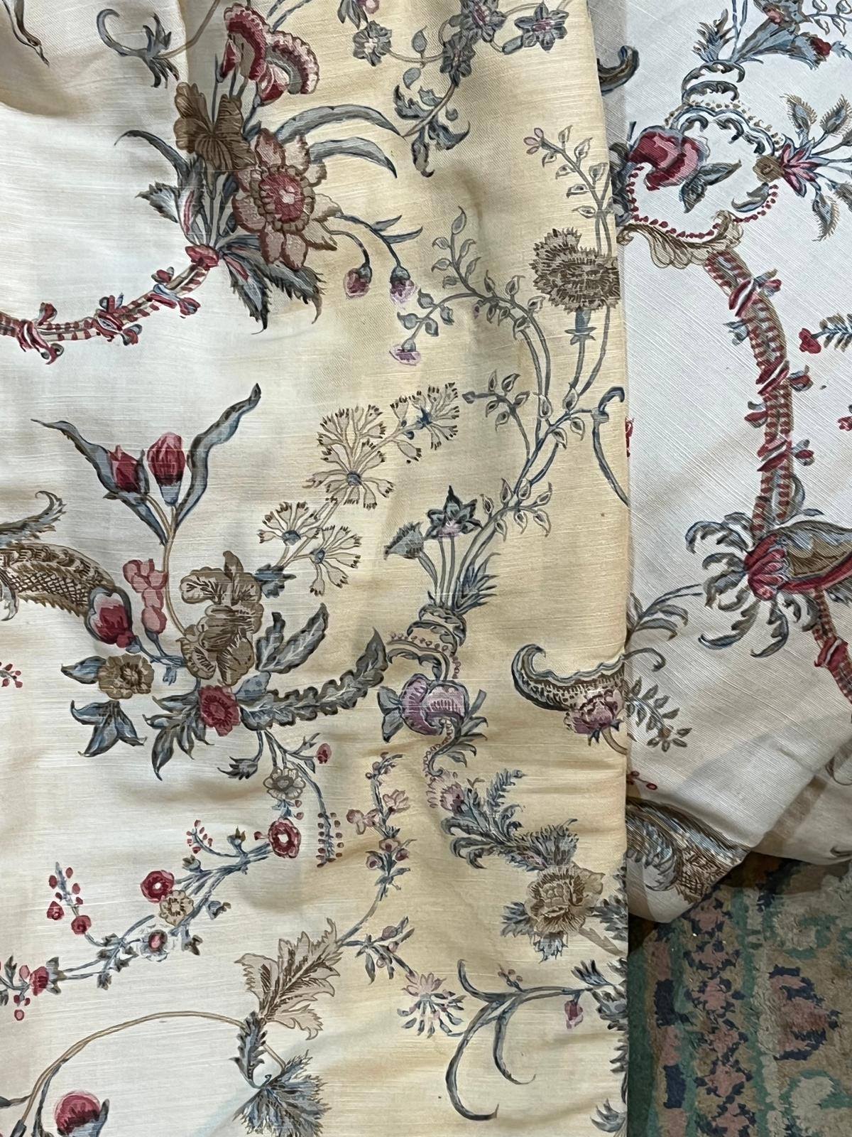 base19 - Divinely Vintage Interiors