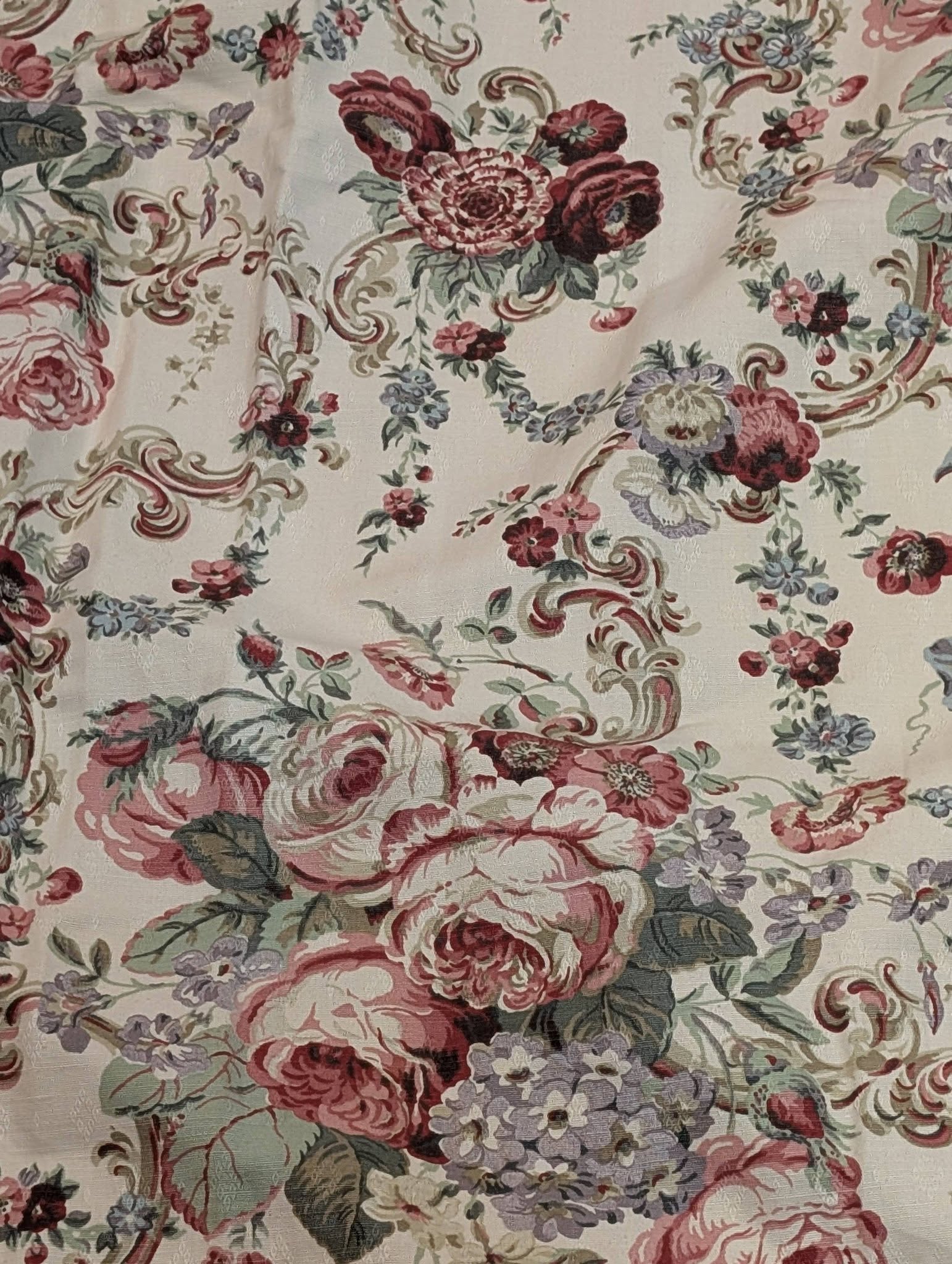 laura3 - Divinely Vintage Interiors