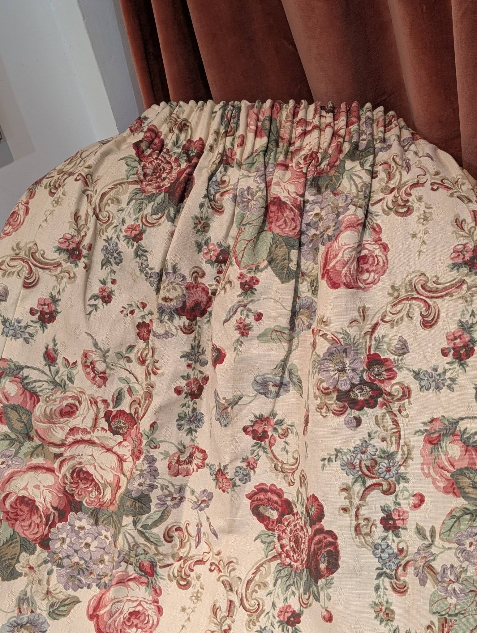 laura6 - Divinely Vintage Interiors