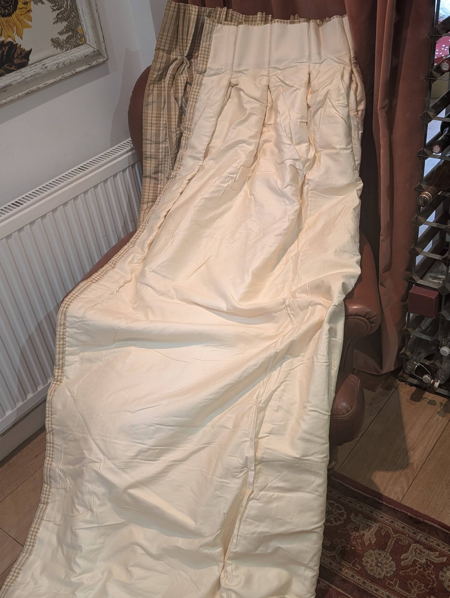 ging6 - Divinely Vintage Interiors