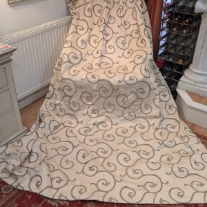 Cream Interlined Goblet Pleat Second-Hand Curtains