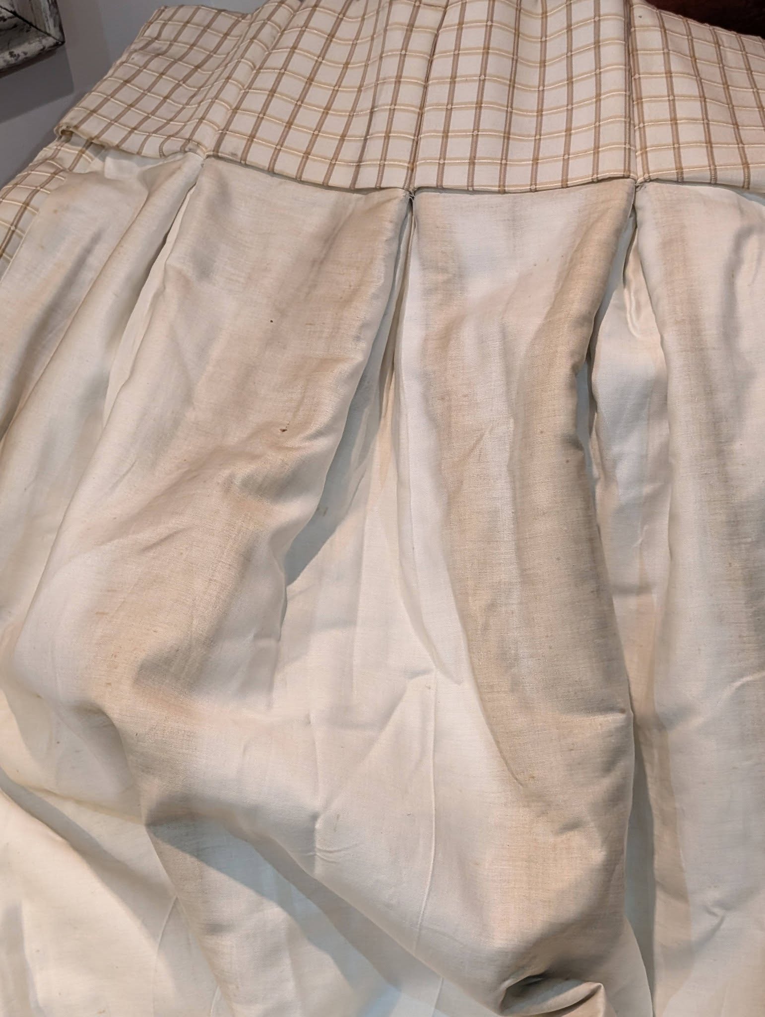 Cream Patterned Pinch Pleat Interlined Second-Hand Curtains W270 D240 - Image 6